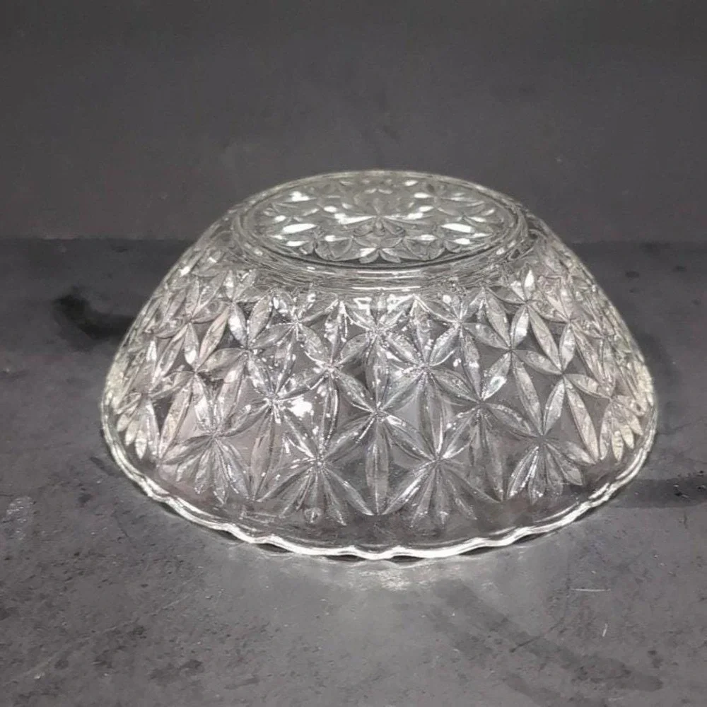 Pressed‎ Glass Petal Design Clear Serving Bowl, Replacement Vintage Glassware